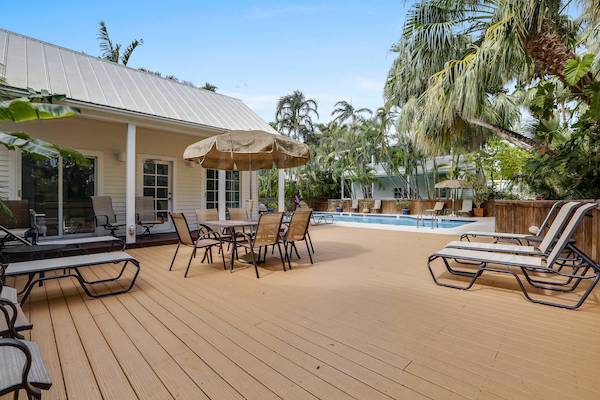 A backyard of a Key West vacation rental